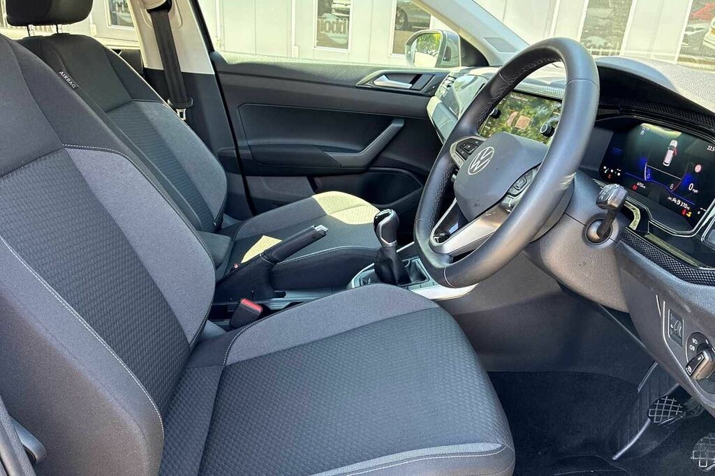 Volkswagen Taigo 1.5 Tsi 150 R-line Dsg Grey #29
