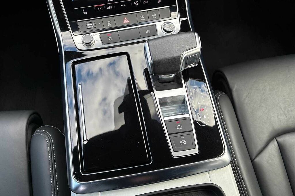Audi Q7 Audi Q7 Estate 55 Tfsi Quattro S Line Tiptroni Silver #8