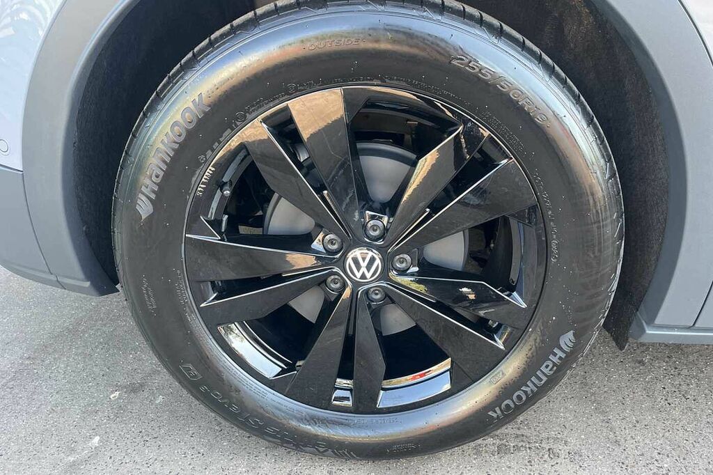 Volkswagen ID.4 210Kw Black Edition Pro 77Kwh Grey #5