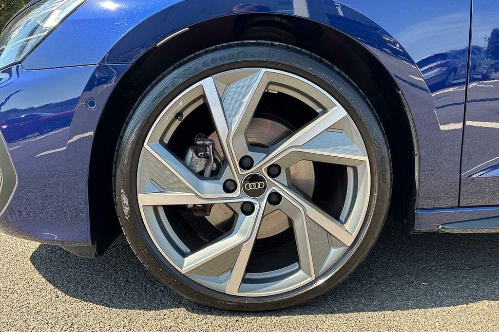 Audi A3 1.5 Tfsi Black Edition Sportback S Tron Blue #5