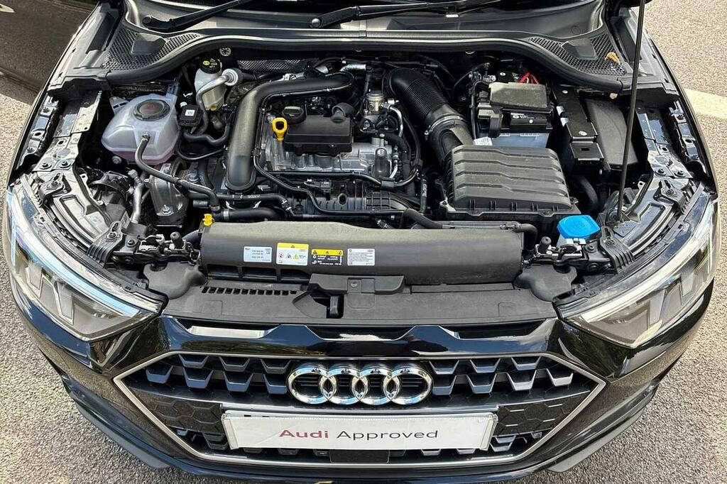 Audi A1 Tfsi 35 S Line Sportback S Tronic Euro 6 5-Door Red #9