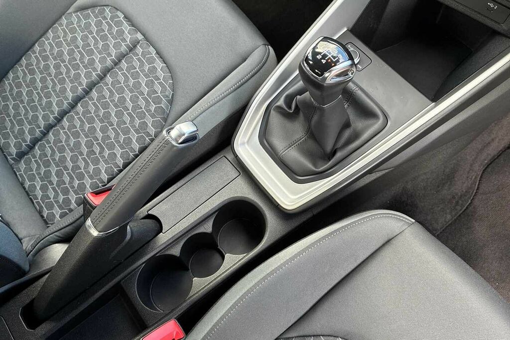 Audi A1 Tfsi 35 S Line Sportback S Tronic Euro 6 5-Door Red #8