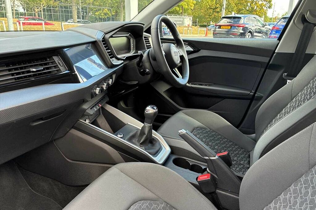 Audi A1 Tfsi 35 S Line Sportback S Tronic Euro 6 5-Door Red #2