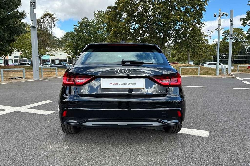 Audi A1 Tfsi 35 S Line Sportback S Tronic Euro 6 5-Door Red #12