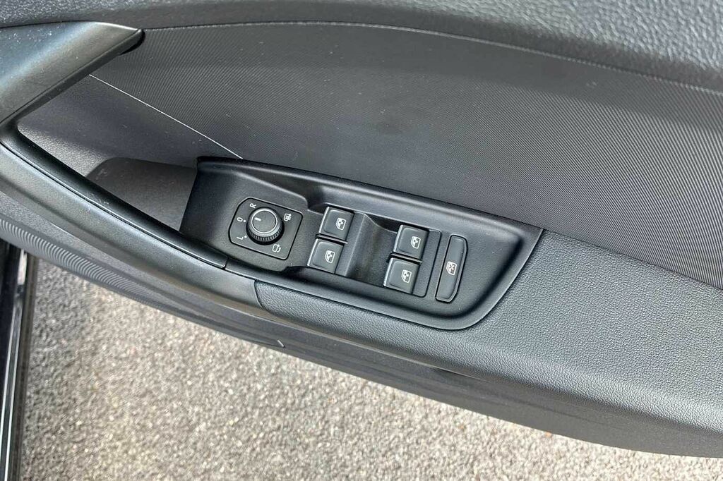 Audi A1 Tfsi 35 S Line Sportback S Tronic Euro 6 5-Door Red #25