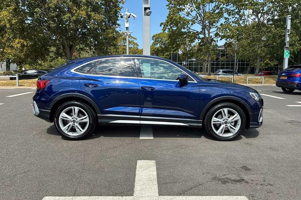 Audi Q3 1.5 Tfsi Cod 35 S Line Sportback S Tron Blue #4