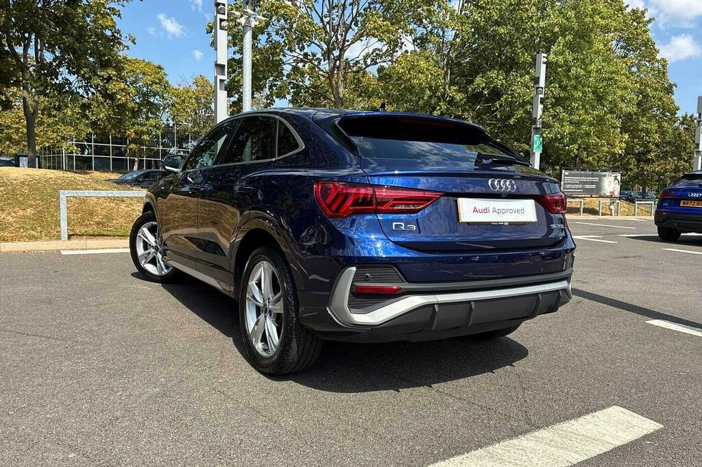 Audi Q3 1.5 Tfsi Cod 35 S Line Sportback S Tron Blue #3
