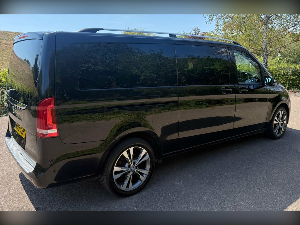 Mercedes-Benz V Class V 250 D Sport Marco Polo Grey #9