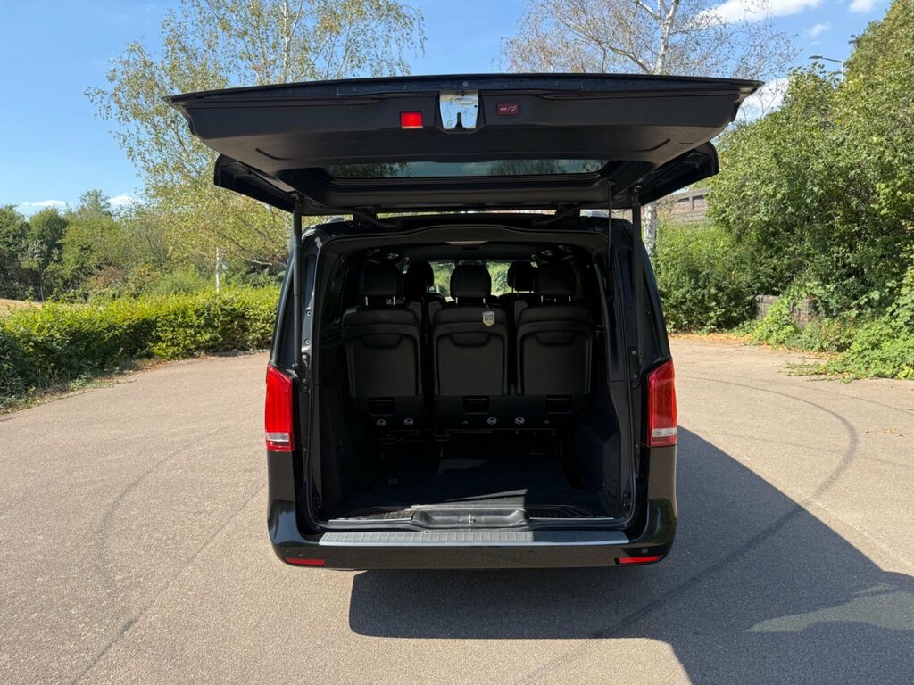 Mercedes-Benz V Class V 250 D Sport Marco Polo Grey #24