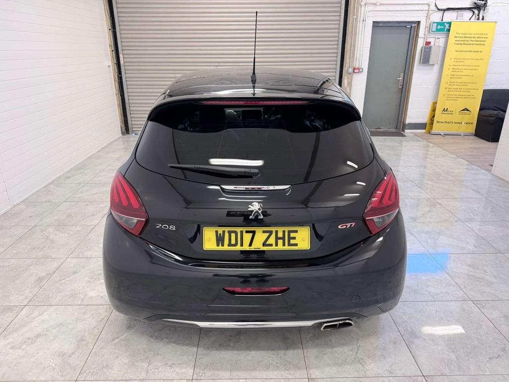 Peugeot 208 Gti Prestige Thp Black #5
