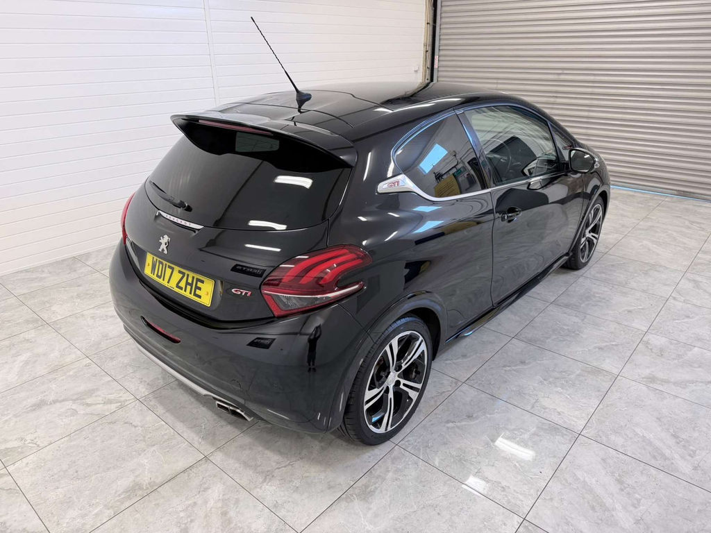 Peugeot 208 Gti Prestige Thp Black #6