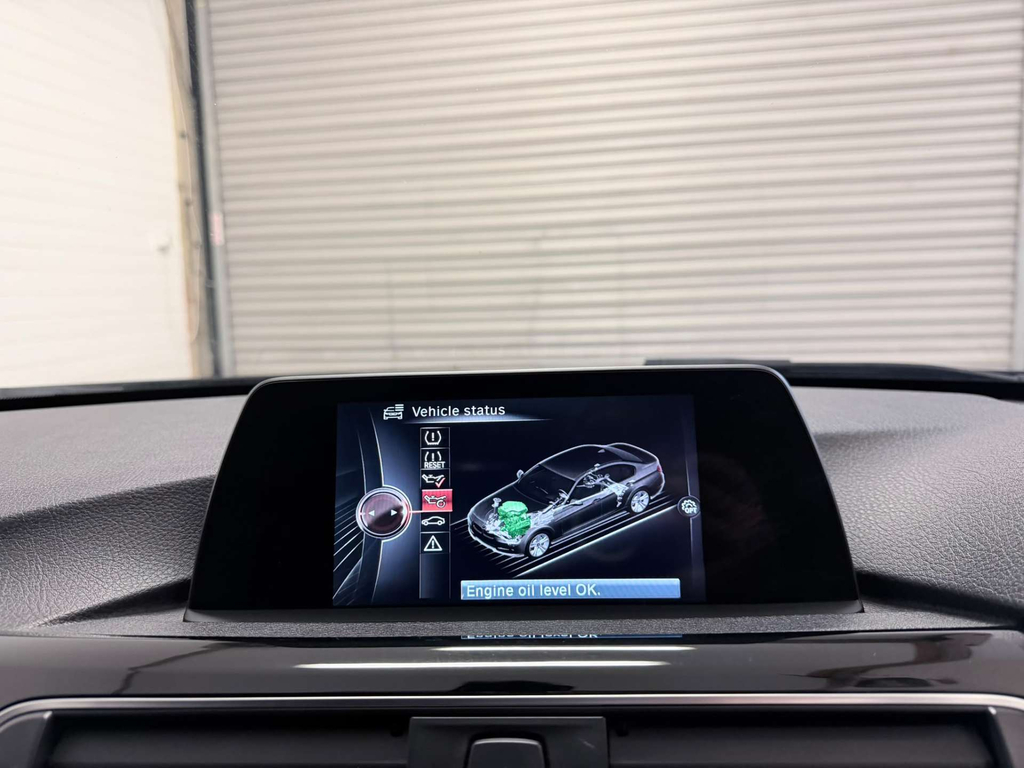 BMW 3 Series 2.0 330E 7.6Kwh Sport Saloon Plug-in Hy White #25