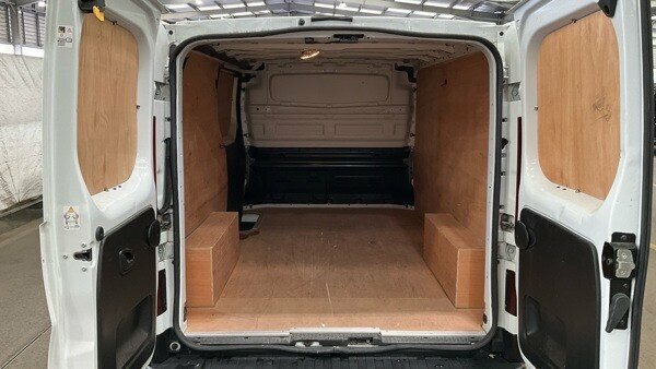 Renault Trafic 2.0 Dci Blue Ll30 Advance Panel Van Man #2