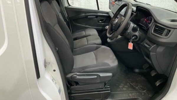 Renault Trafic Renault Trafic Ll30 Blue Dci 130 Business Van Grey #10