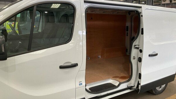Renault Trafic Renault Trafic Ll30 Blue Dci 130 Business Van Grey #9
