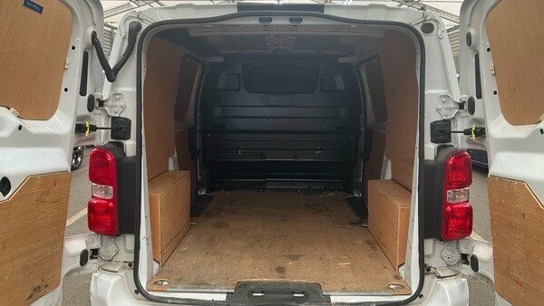 Citroen Dispatch 1.5 Bluehdi 1000 Enterprise Edition M Panel Van 6D  #2