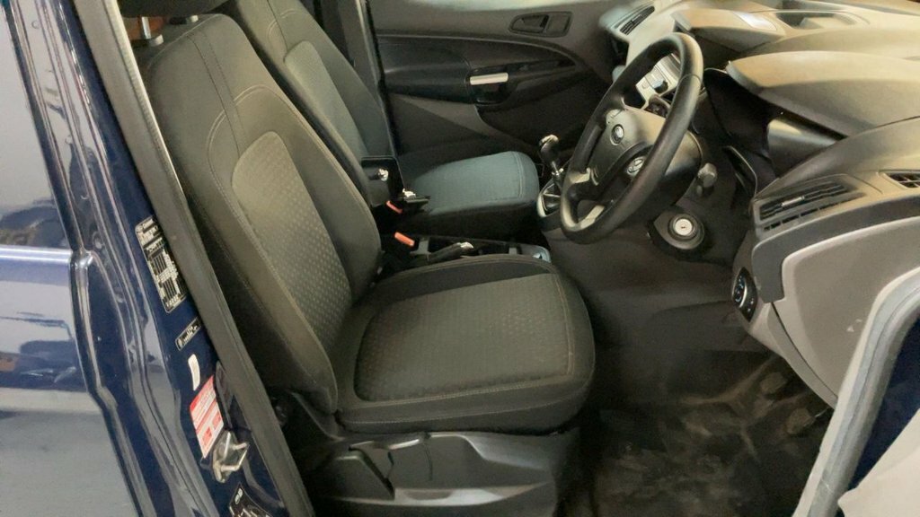 Ford Transit Connect 200 L1 Swb Limited 1.5Tdci 120Ps 6 Speed Van Silver #7