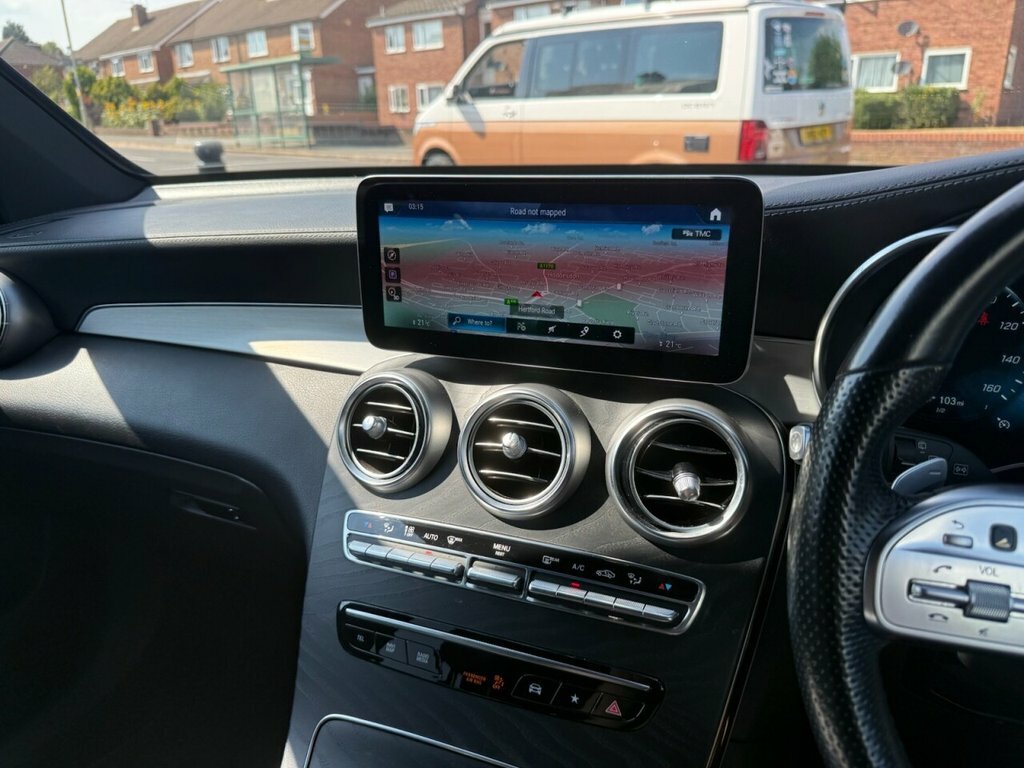 Mercedes-Benz GLC Class 2.0 Glc 300 D 4Matic Amg Line Premium 242 Bhp Black #41