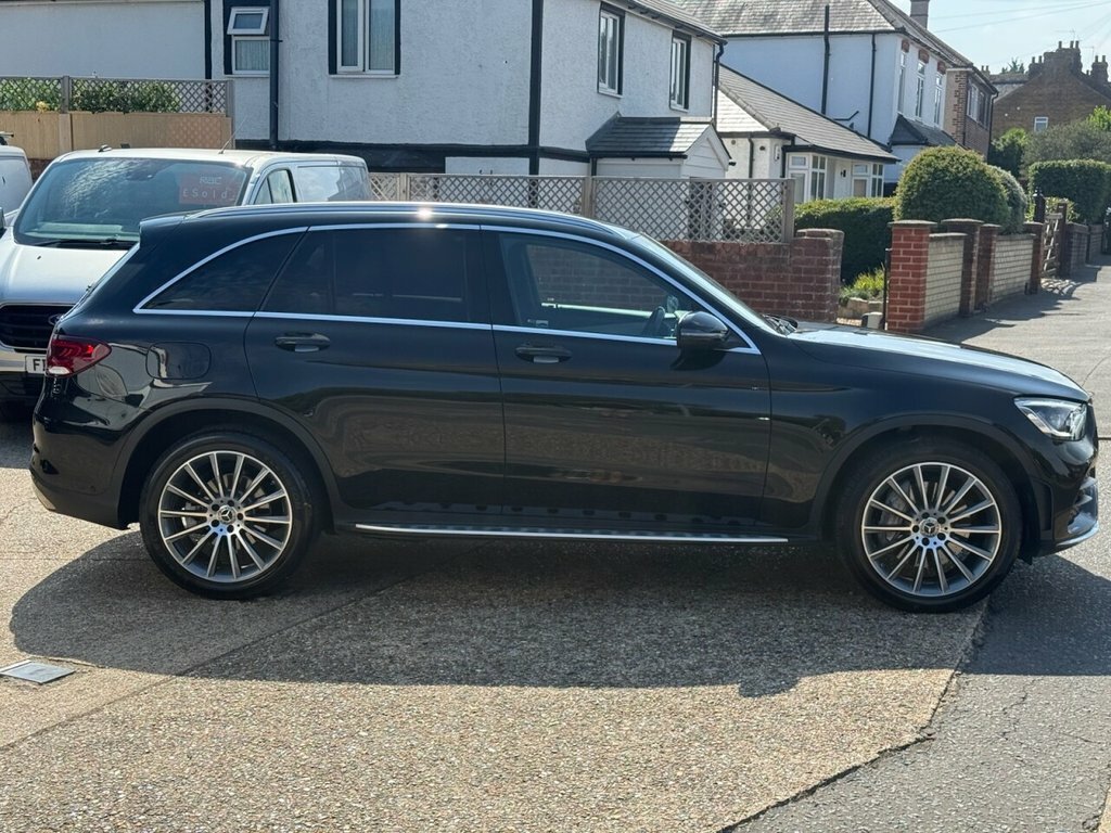 Mercedes-Benz GLC Class 2.0 Glc 300 D 4Matic Amg Line Premium 242 Bhp Black #8