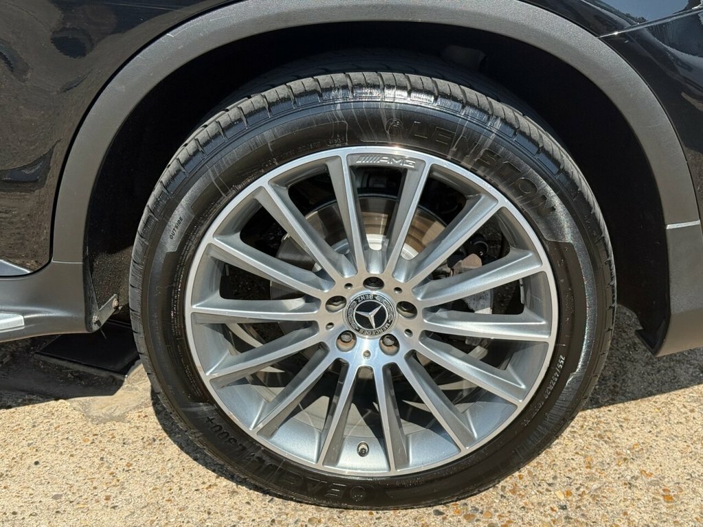 Mercedes-Benz GLC Class 2.0 Glc 300 D 4Matic Amg Line Premium 242 Bhp Black #43
