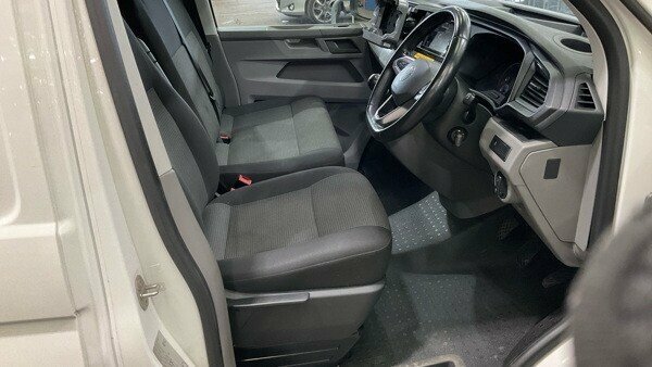 Volkswagen Transporter 2.0 Bitdi 204 Highline Kombi Van Dsg 204 Ps Red #10