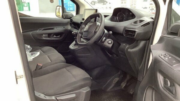 Peugeot Partner 1.5 Bluehdi Professional White #10