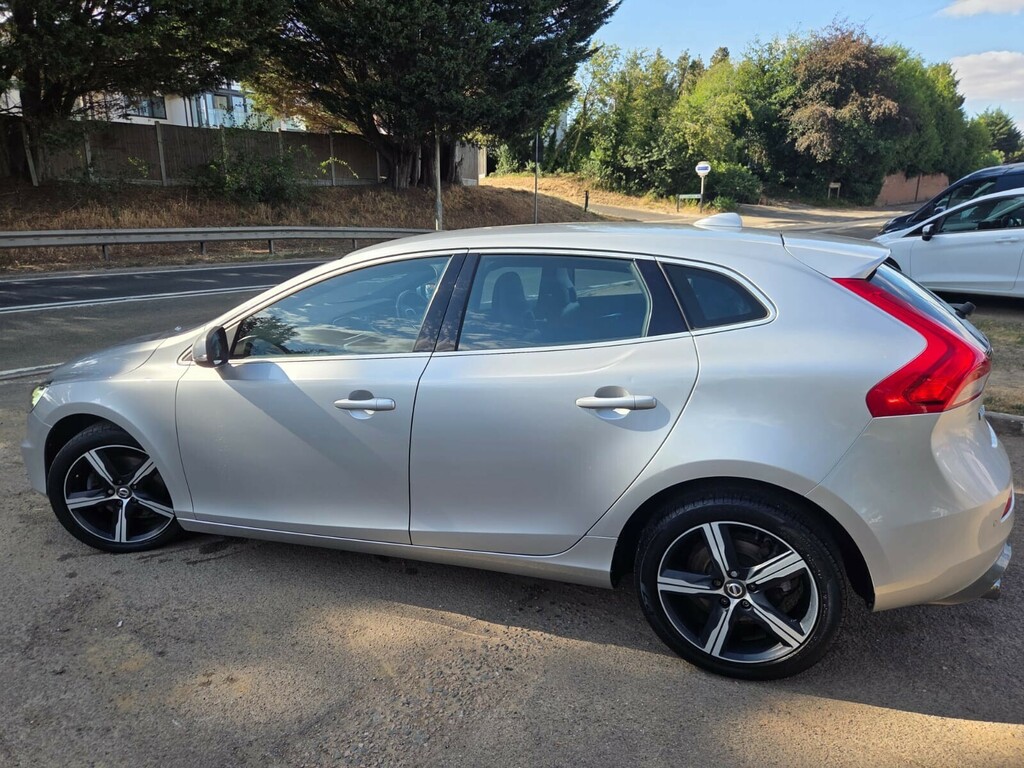 Volvo V40 T2 122 R Design Nav Plus Silver #4