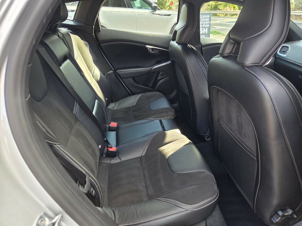 Volvo V40 T2 122 Momentum Nav Plus Geartronic 2018 Blue #7