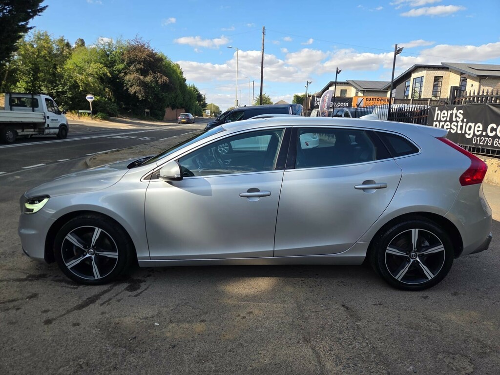 Volvo V40 T2 122 R Design Nav Plus Silver #5