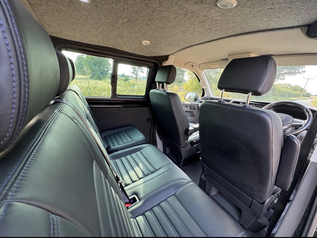 Volkswagen Transporter Shuttle 2.0 Tdi Bmt 199Ps Se Kombi Dsg HJ70XSF Black #5