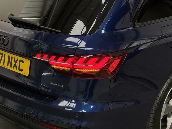 Audi A4 Avant Tdi 35 Black Edition Estate S Tronic Euro 6 S Black #11
