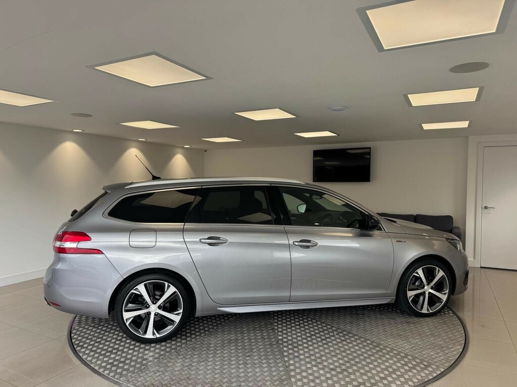 Peugeot 308 SW 308 Tech Edition Sw Puretech Ss White #34