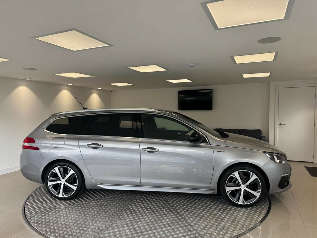 Peugeot 308 SW 308 Tech Edition Sw Puretech Ss White #32