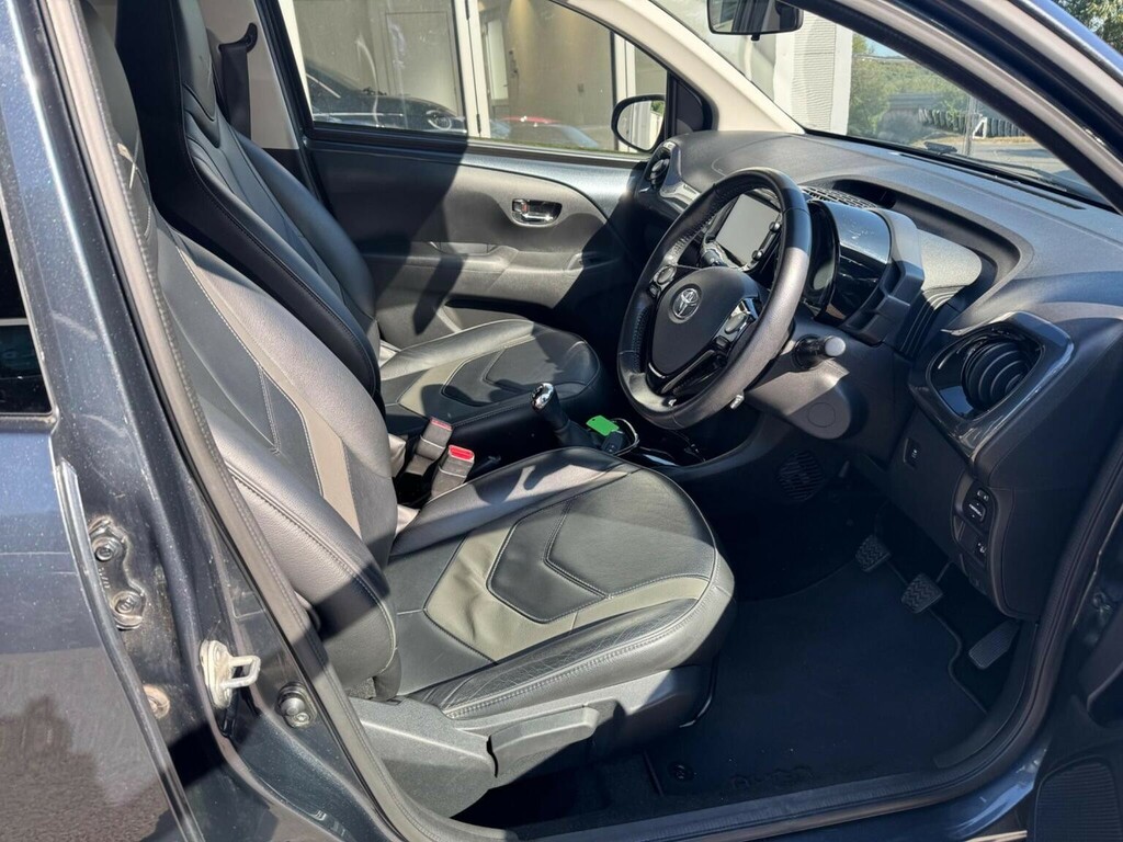 Toyota Aygo 1.0 Vvt-i X-clusiv3 Euro 6 Grey #6