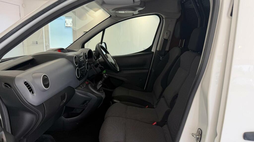 Peugeot Partner 1.2 Puretech Outdoor Euro 6 Ss Grey #33