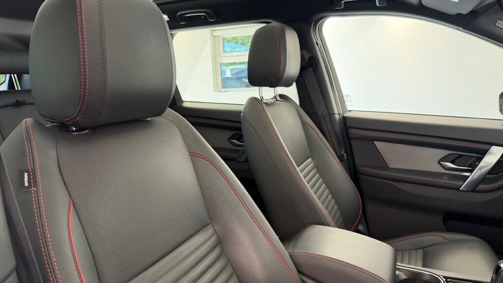 Land Rover Discovery Sport 2.0 D200 R-dynamic Se 5 Seat White #41
