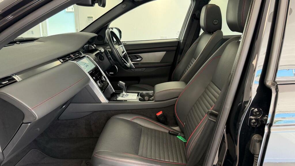 Land Rover Discovery Sport 2.0 D200 R-dynamic Se 5 Seat White #34
