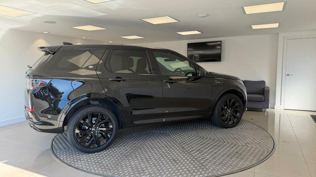 Land Rover Discovery Sport 2.0 D200 R-dynamic Se 5 Seat White #17
