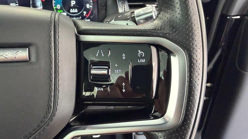 Land Rover Discovery Sport 2.0 D200 R-dynamic Se 5 Seat White #50