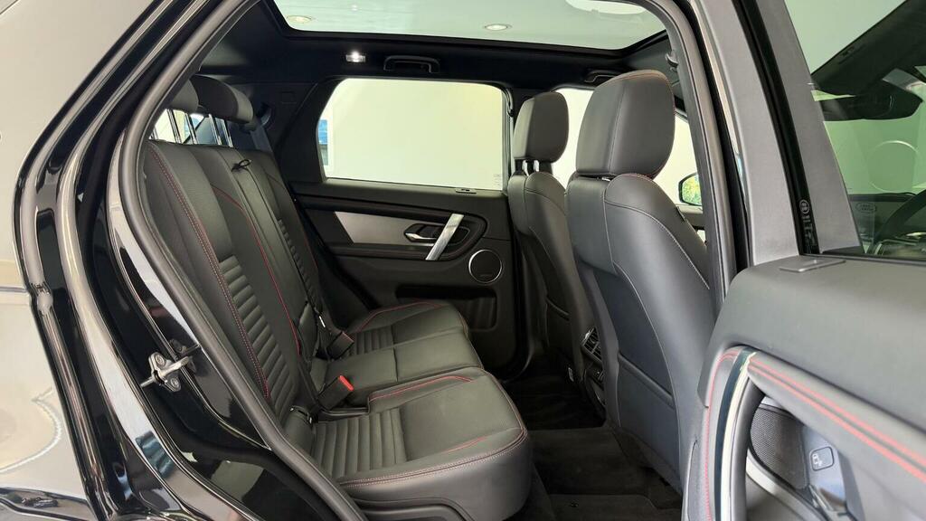Land Rover Discovery Sport 2.0 D200 R-dynamic Se 5 Seat White #38