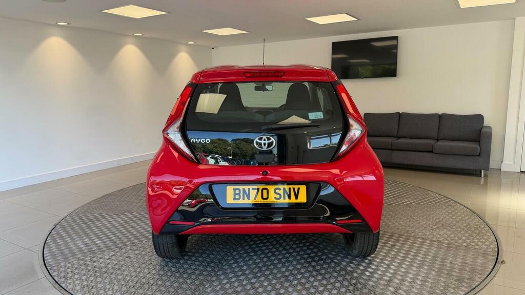 Toyota Aygo 1.0 Vvt-i X-trend White #12