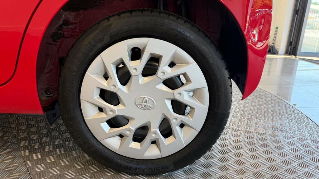Toyota Aygo 1.0 Vvt-i X-trend White #52