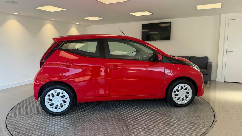 Toyota Aygo 1.0 Vvt-i X-trend White #17