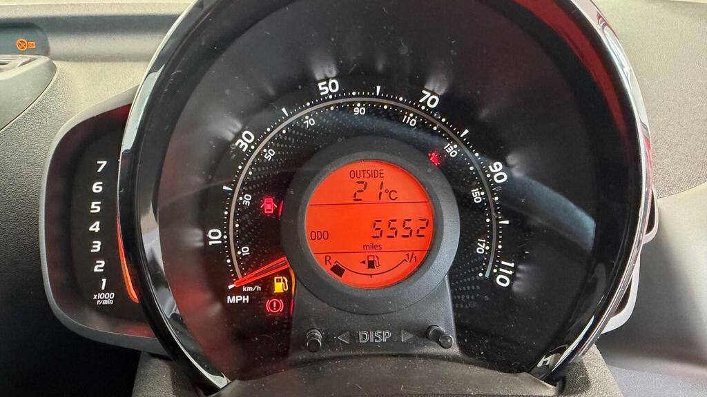 Toyota Aygo 1.0 Vvt-i X-trend White #46