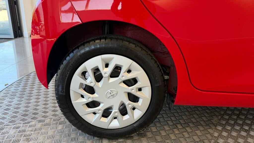 Toyota Aygo 1.0 Vvt-i X-trend White #53