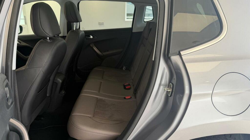 Peugeot 2008 1.6 Vti Feline Euro 5 Mistral #40