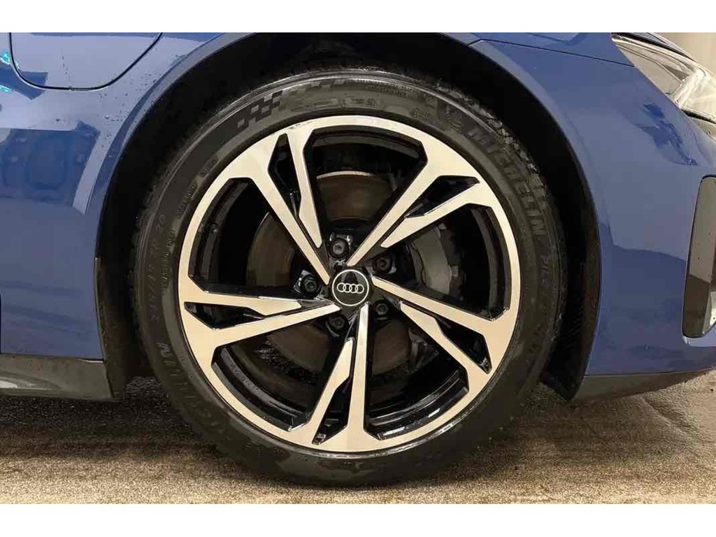 Audi E Tron GT 390Kw Quattro 93Kwh Cs Grey #8