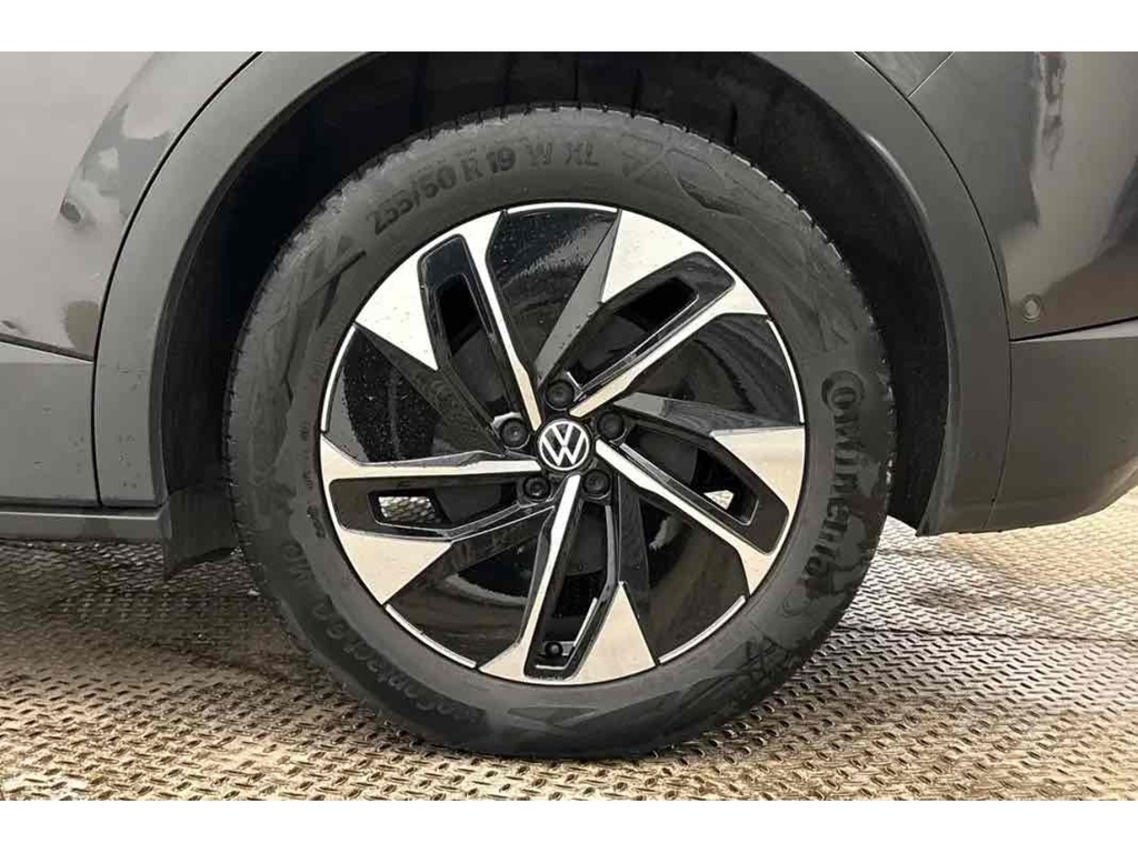 Volkswagen ID.4 150Kw Family Pro Performance 77Kwh White #9
