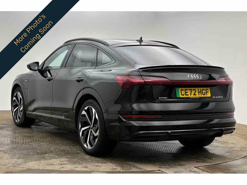Audi E-tron Black Edition Black #2
