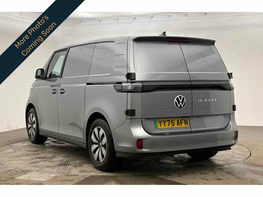 Volkswagen ID.Buzz Pro Commerce Silver #2